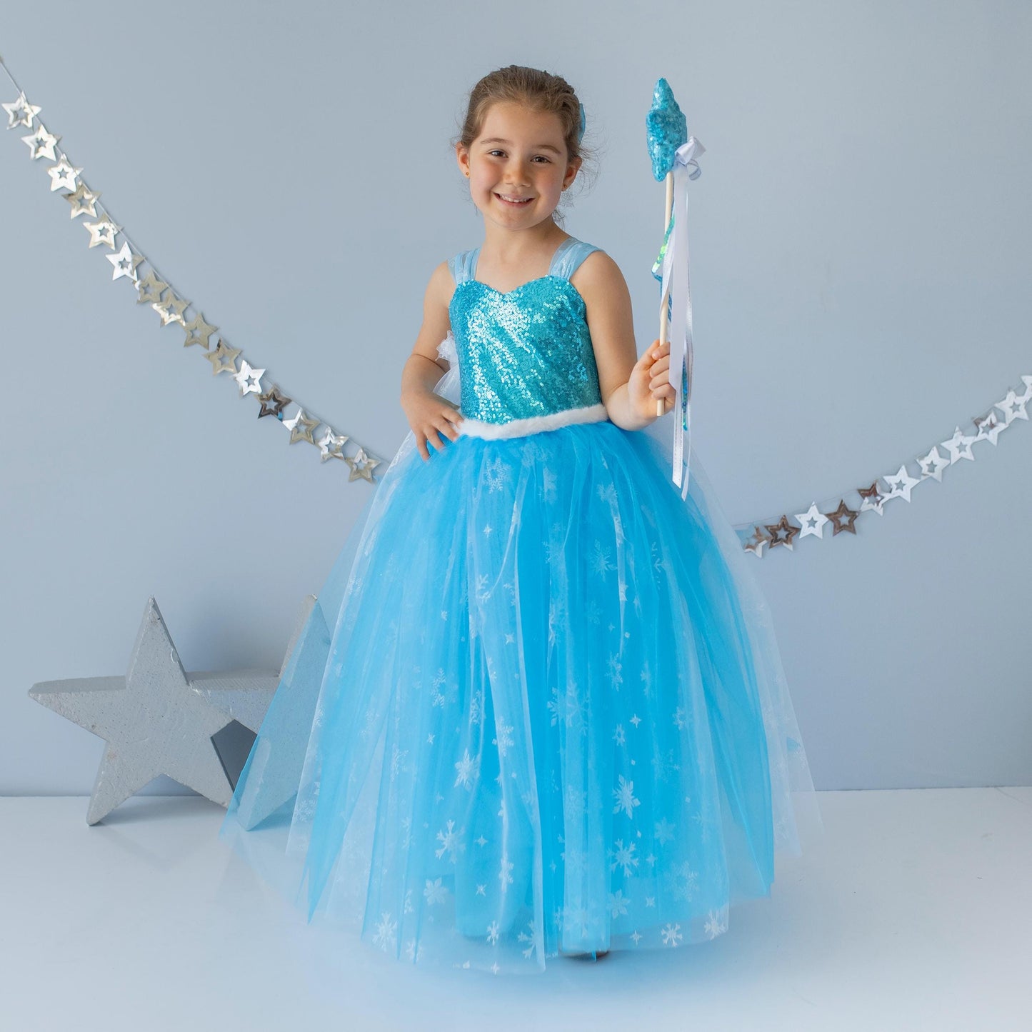 Elsa Princess Costume: Frozen-Inspired Dress for Girls Birthday Party