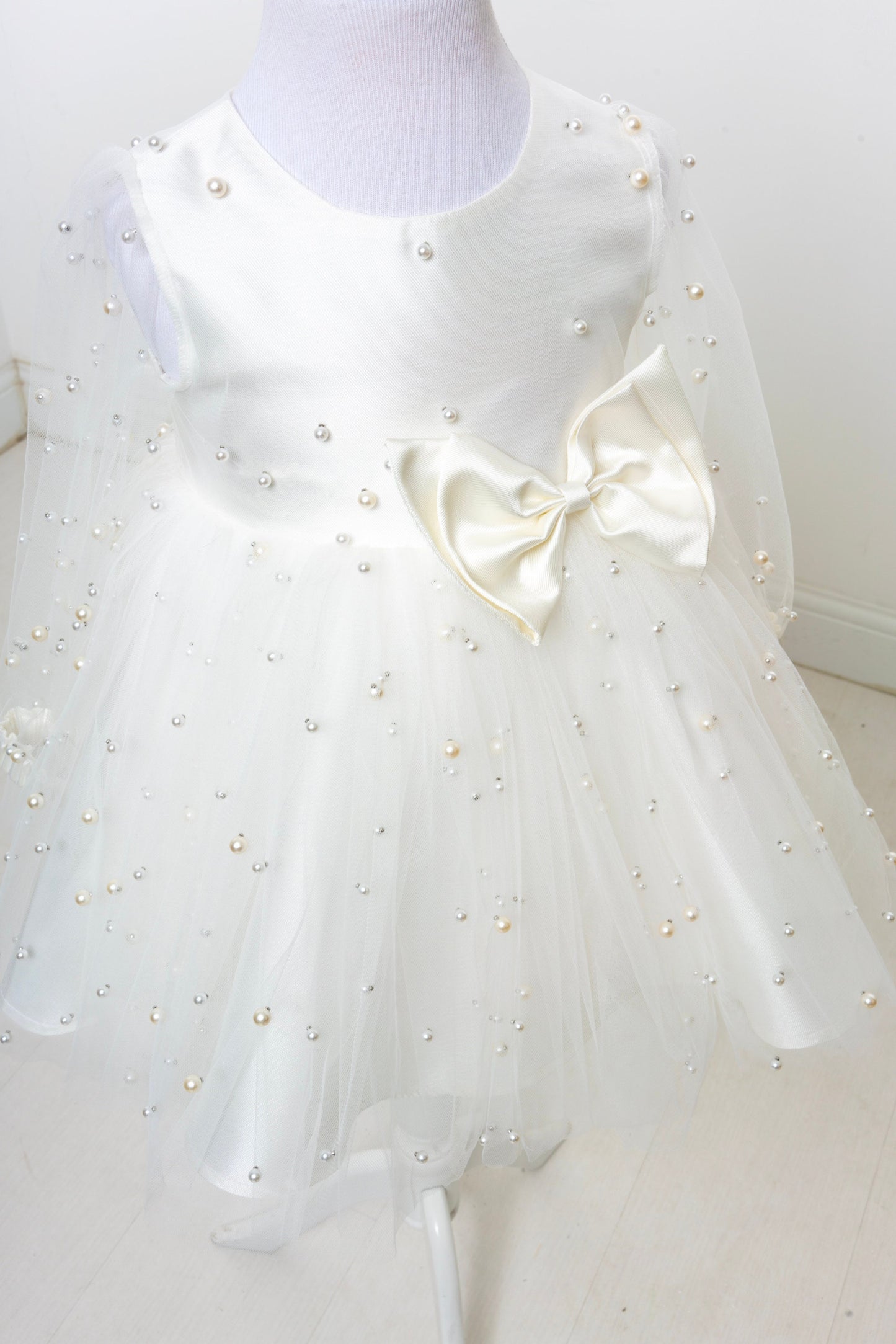 White Pearl Tulle Baby Dress: Elegant Flower Girl, First Birthday