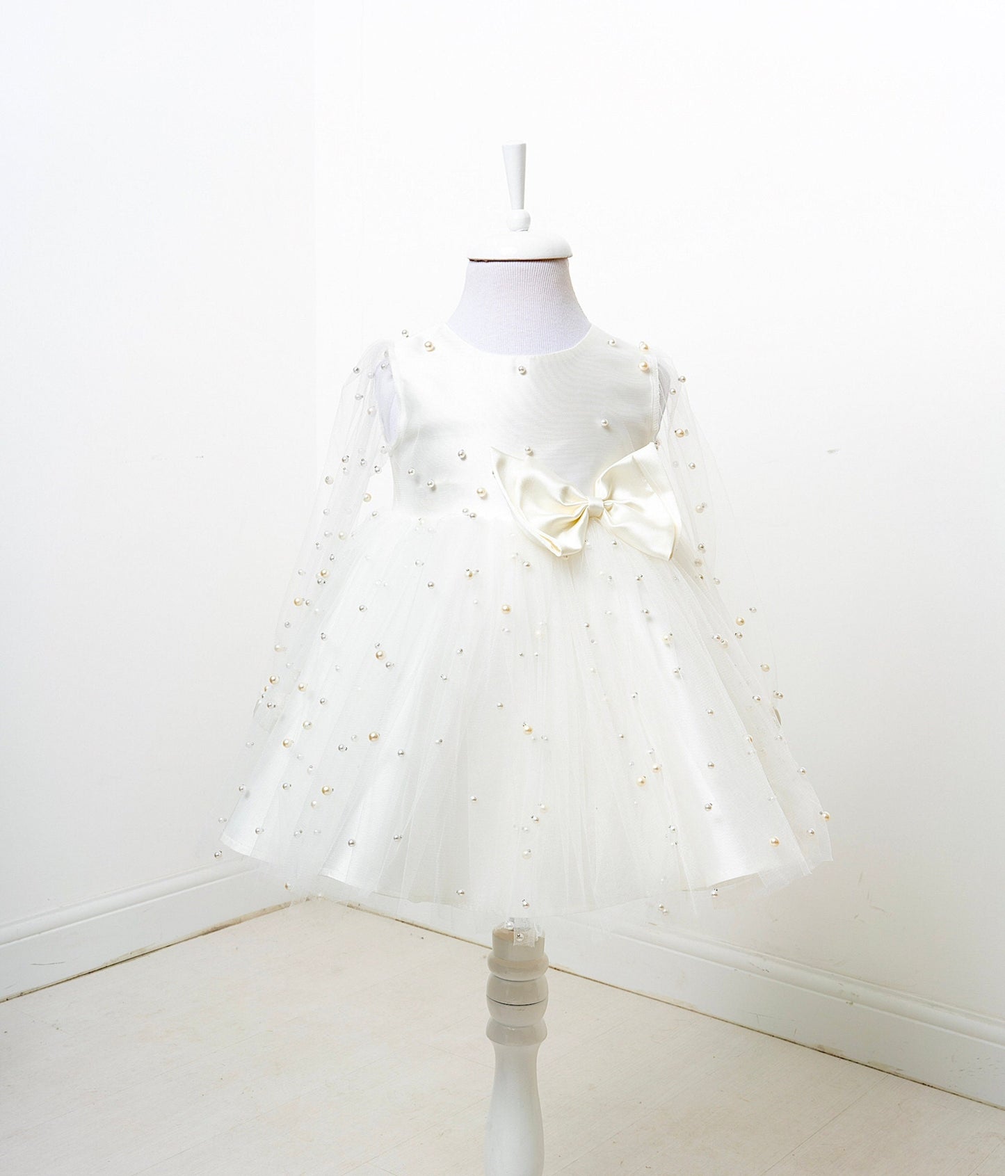 White Pearl Tulle Baby Dress: Elegant Flower Girl, First Birthday