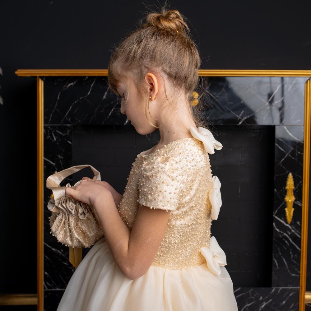 Elegant Champagne Floor-Length Flower Girl Dress with Pearls,Bows