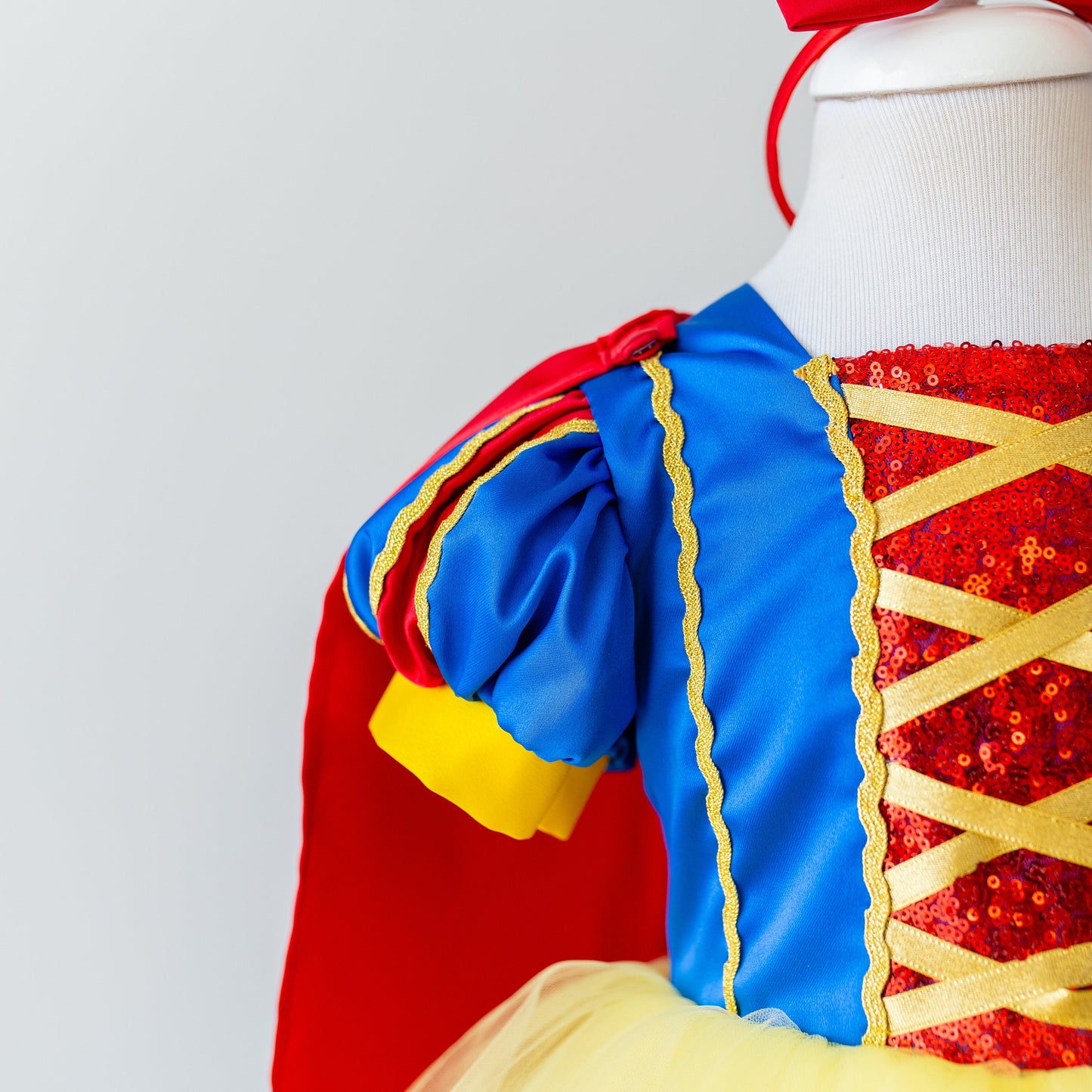 Snow White Dress: Princess Costume with Headband for Halloween