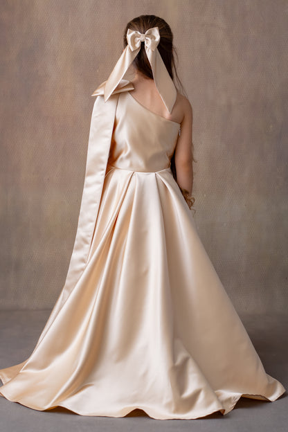 Champagne Satin One-Shoulder Flower Girl Dress with Bow & Personalized Bag Wedding Gown