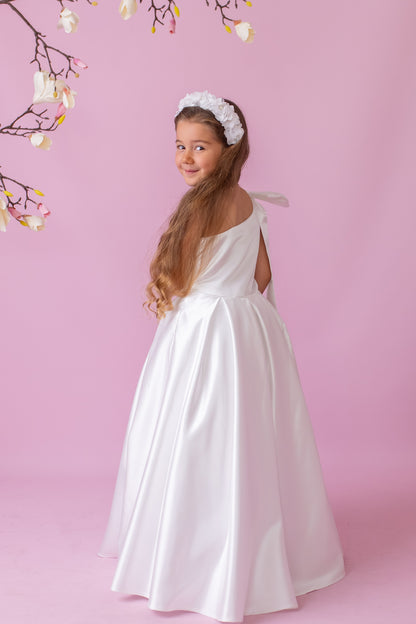 One-Shoulder Flower Girl Dress: Oversized Bow