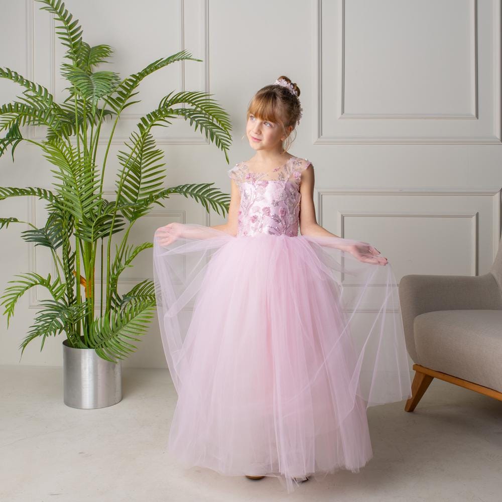 Blush Pink 3D Flower Girl Dress: Tulle & Lace Princess Gown