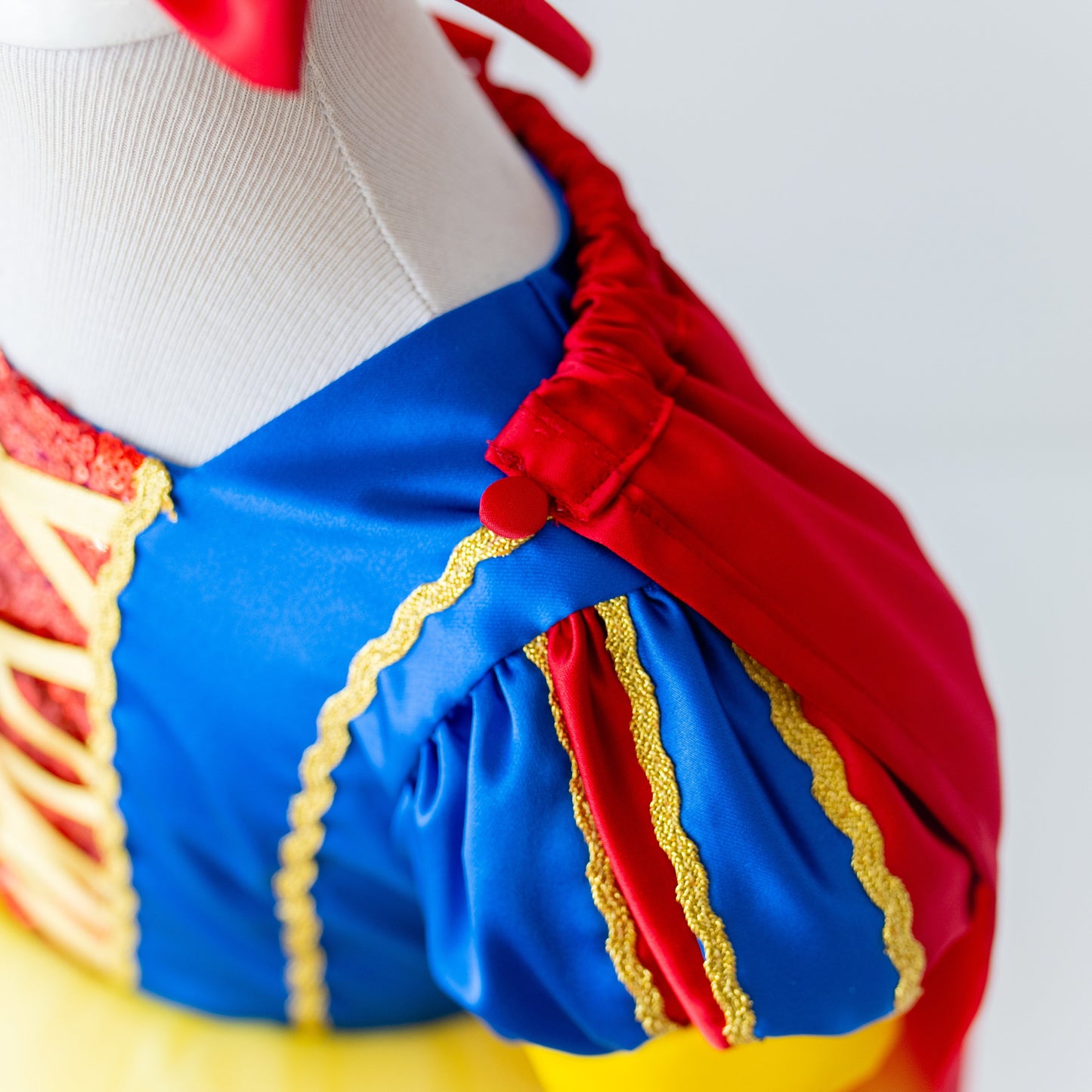 Snow White Dress: Princess Costume with Headband for Halloween